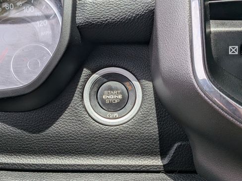 Used 2020 RAM 1500 Laramie AWD/4WD image 27