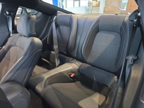 Used 2025 Ford Mustang GT RWD image 13