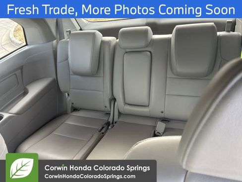 Used 2016 Honda Odyssey Touring Elite image 9