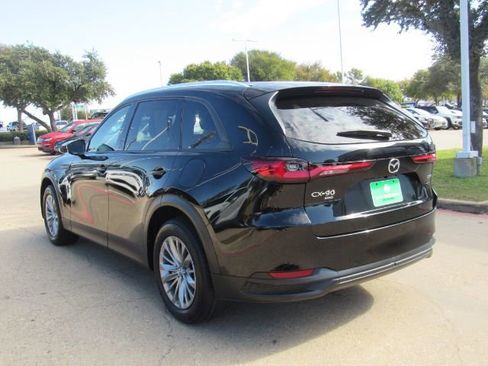 Used 2024 MAZDA CX-90 3.3 Turbo w/ Preferred Package image 11