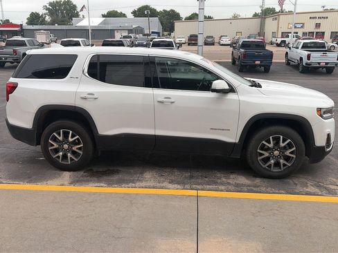 Used 2023 GMC Acadia SLE AWD/4WD image 5