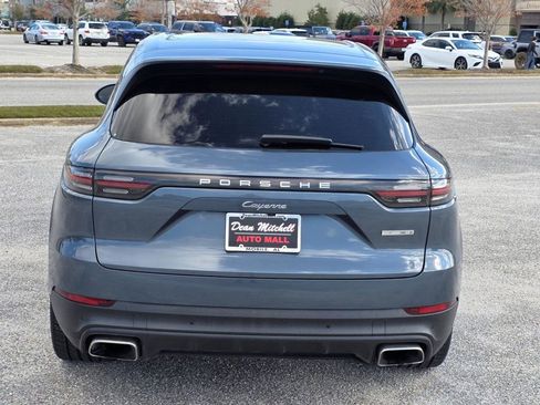 Used 2019 Porsche Cayenne AWD/4WD image 3