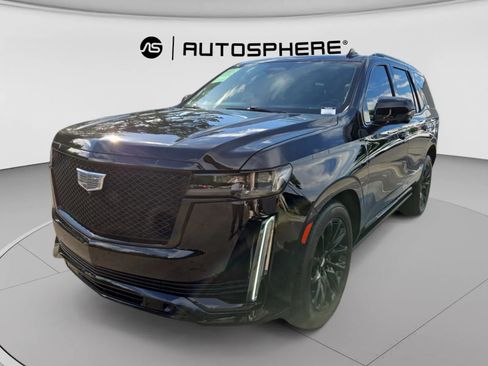 Used 2023 Cadillac Escalade Sport Platinum w/ LPO, ONYX Package AWD/4WD image 3