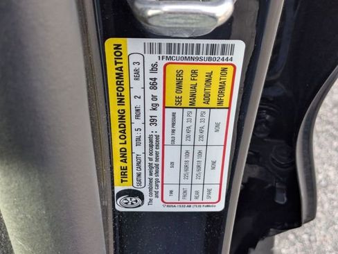 Used 2025 Ford Escape ST-Line image 26