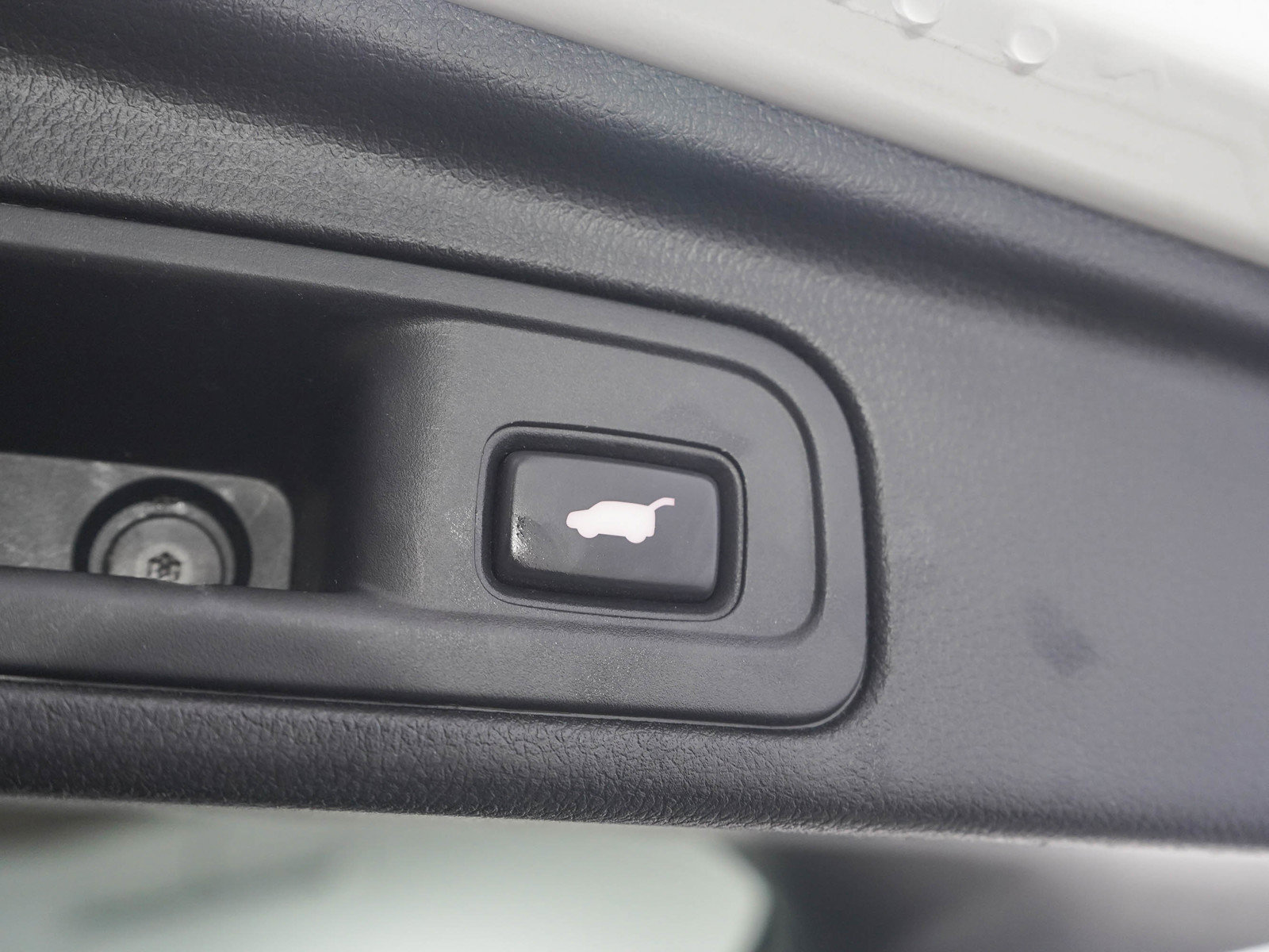 Used 2017 Honda Pilot EX-L image 11