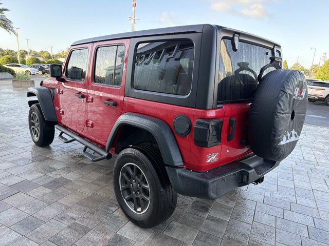 Used 2018 Jeep Wrangler Unlimited Sport AWD/4WD image 4