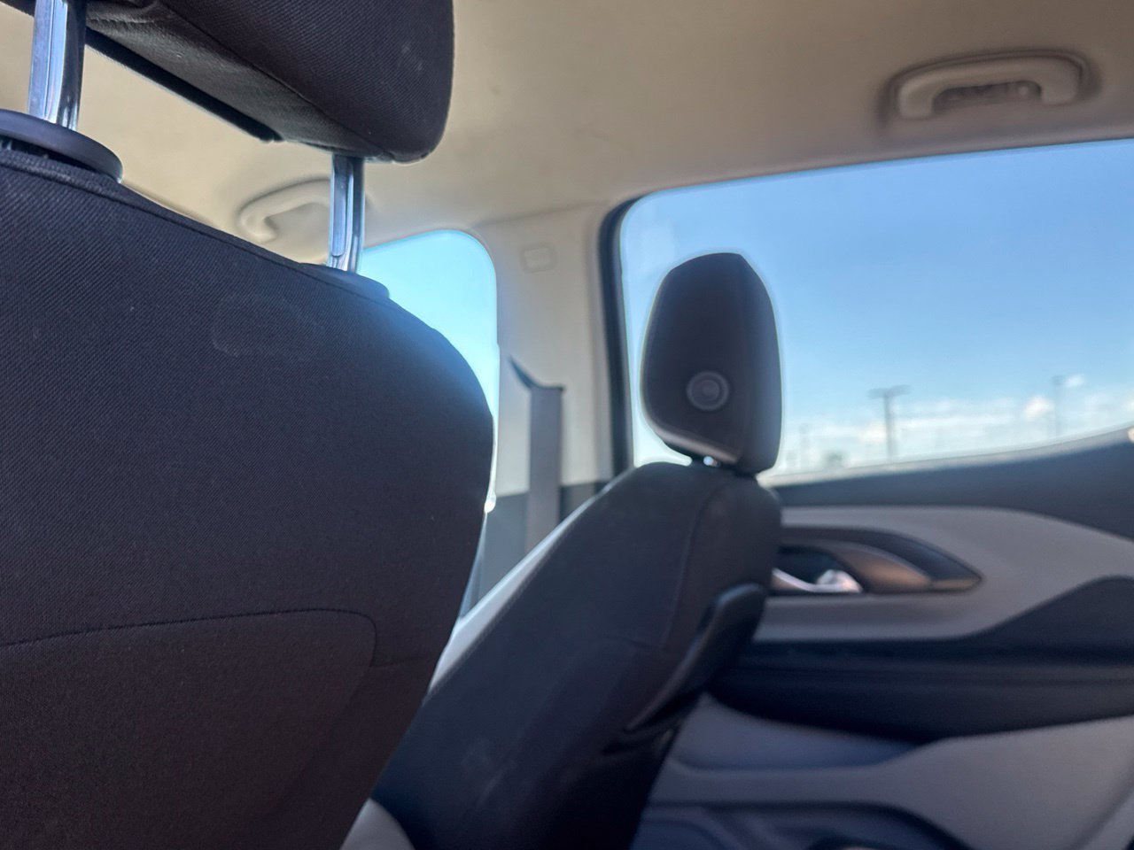 Used 2022 GMC Terrain SLE w/ Driver Convenience Package FWD image 39