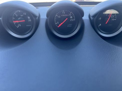 Used 2025 Nissan Z NISMO w/ Floor Mat Package image 24