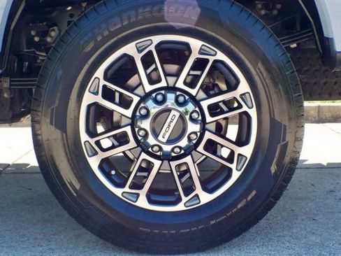 Used 2024 Ford F350 Limited w/ FX4 Off-Road Package AWD/4WD image 70