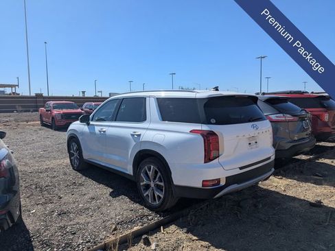 Used 2021 Hyundai Palisade SEL w/ Premium Package FWD image 9