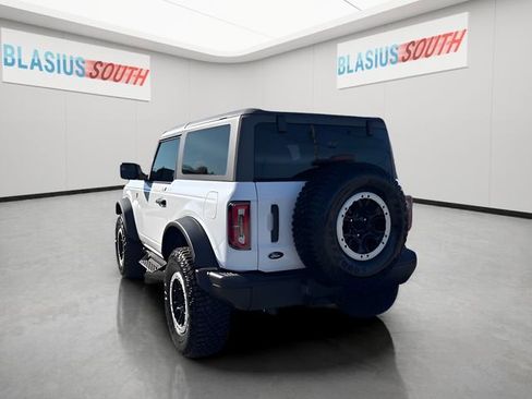 Used 2023 Ford Bronco Badlands image 5