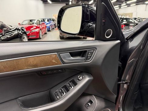 Used 2016 Audi Q5 3.0T Premium Plus w/ Technology Package AWD/4WD image 23