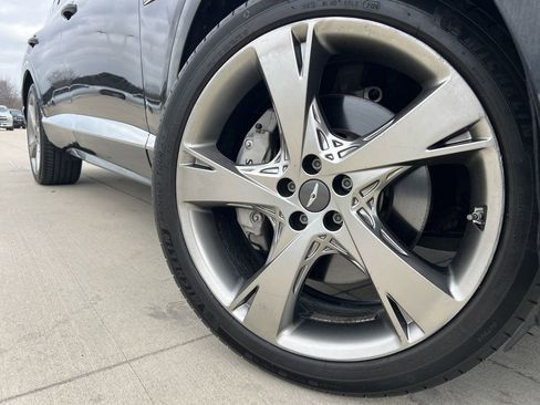Used 2022 Genesis GV80 2.5T w/ Prestige Package 04 AWD/4WD image 6