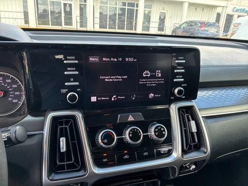 Used 2021 Kia Sorento LX FWD image 34