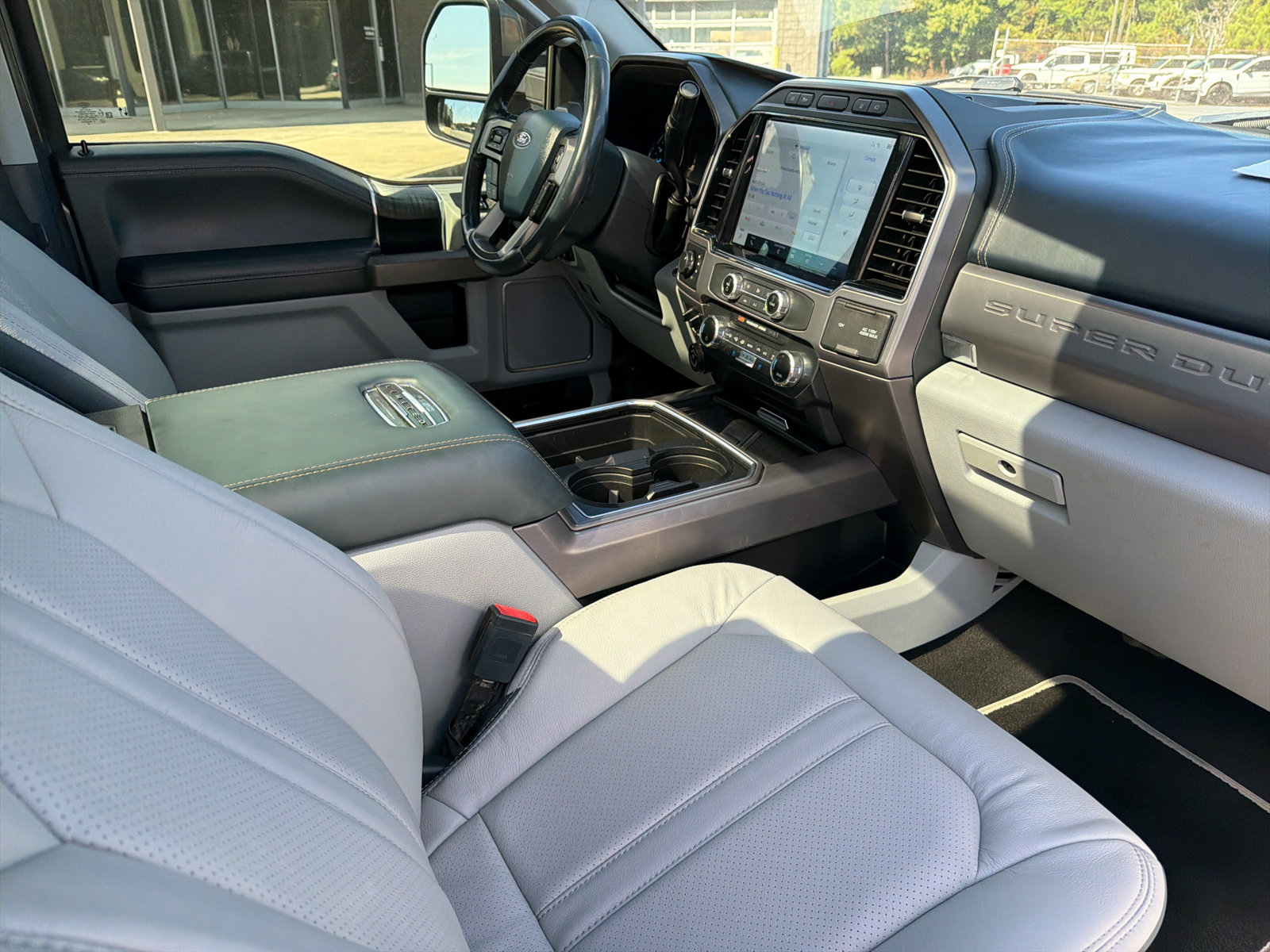 Used 2022 Ford F350 Limited AWD/4WD image 30