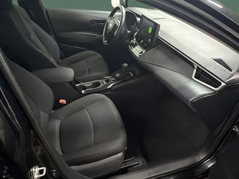 Used 2022 Toyota Corolla LE FWD image 14