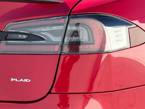 Used 2022 Tesla Model S Plaid image 26