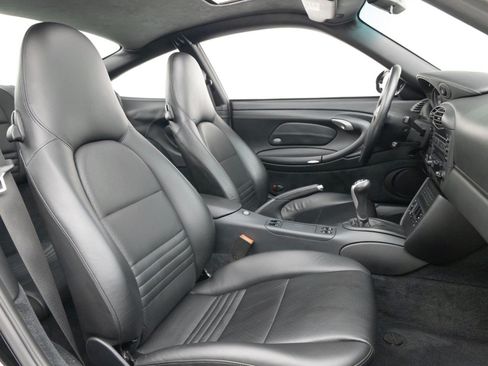 Used 2001 Porsche 911 GT3 RS image 4