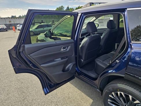 New 2026 Nissan Rogue Platinum w/ Platinum Premium Package AWD/4WD image 20