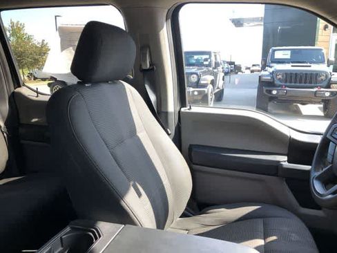 Used 2019 Ford F150 XL w/ Equipment Group 101A Mid AWD/4WD image 17