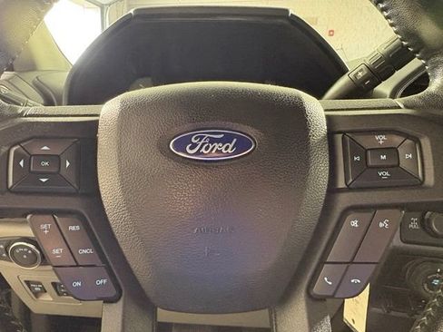 Used 2018 Ford F150 XLT w/ Equipment Group 302A Luxury AWD/4WD image 29