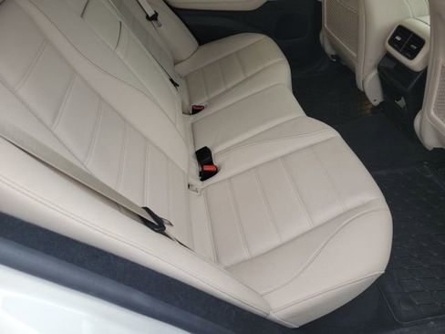 Used 2021 Mercedes-Benz GLE 350 image 11