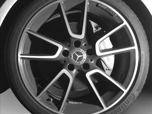 Used 2022 Mercedes-Benz C 300 Coupe image 13