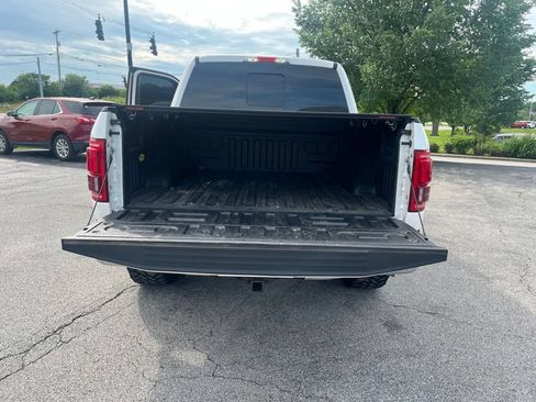 Used 2015 Ford F150 Lariat AWD/4WD image 10