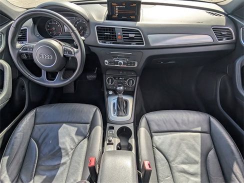 Used 2018 Audi Q3 2.0T Premium w/ Convenience Package image 10