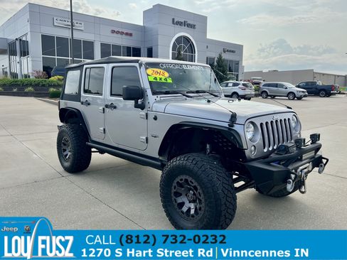 Used 2018 Jeep Wrangler Unlimited Sport S AWD/4WD image 1
