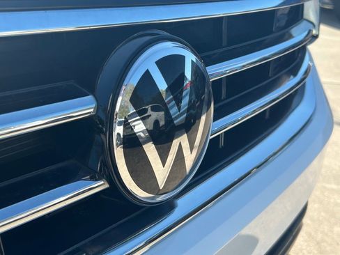 Certified 2023 Volkswagen Tiguan S image 9