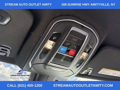 Used 2022 Jeep Wagoneer Series III image 35