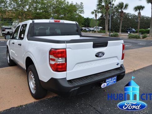 New 2026 Ford Maverick XL image 3