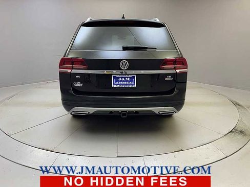 Used 2019 Volkswagen Atlas SE w/ Towing Package AWD/4WD image 4