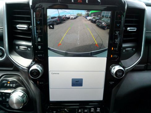 Used 2023 RAM 1500 Laramie image 20