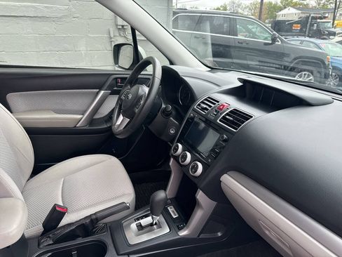 Used 2018 Subaru Forester 2.5i Premium w/ All-Weather Package AWD/4WD image 26