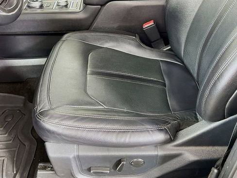Used 2020 Ford Expedition Limited AWD/4WD image 21