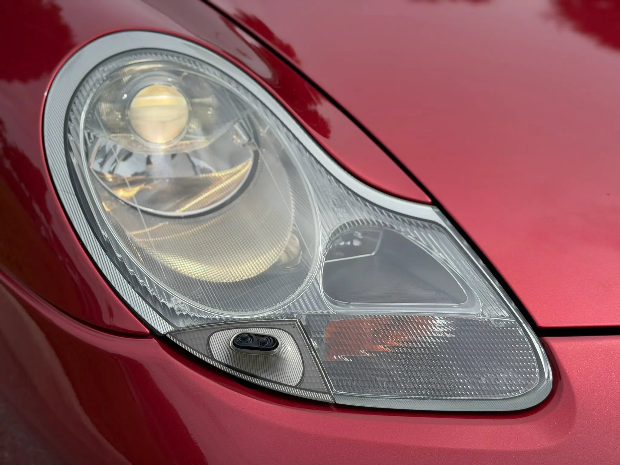 Used 2001 Porsche 911 Cabriolet image 13