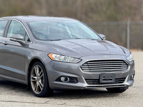Used 2013 Ford Fusion Titanium image 14