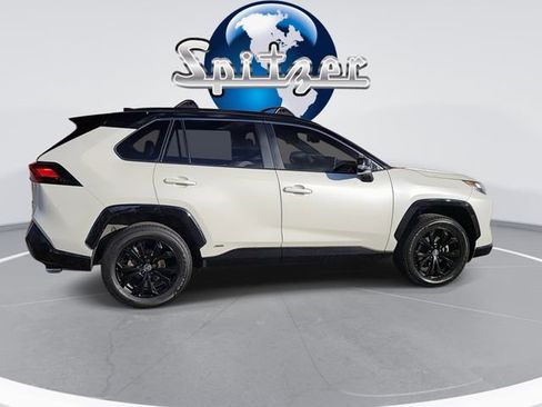 Used 2022 Toyota RAV4 XSE image 8