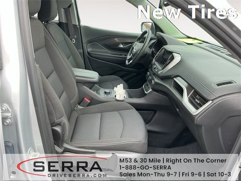 Used 2022 GMC Terrain SLE w/ Driver Convenience Package image 15