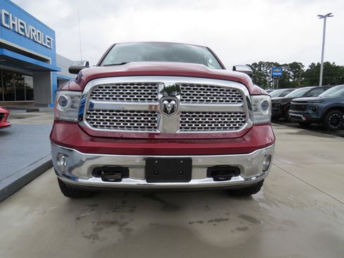 Used 2015 RAM 1500 Laramie w/ Convenience Group AWD/4WD image 7