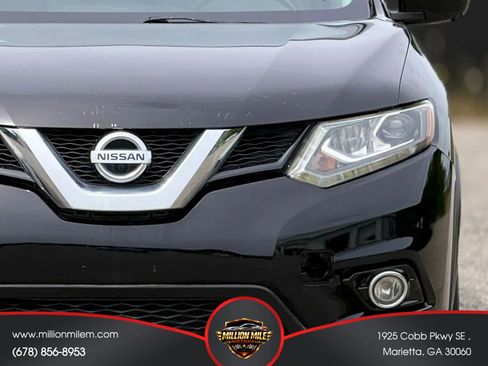 Used 2015 Nissan Rogue SL w/ SL Premium Package FWD image 12