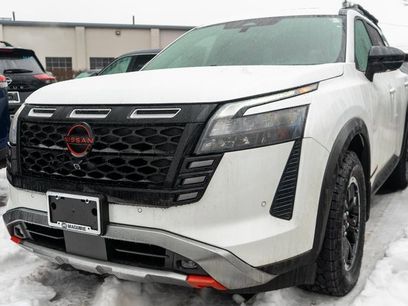 New 2026 Nissan Pathfinder SV