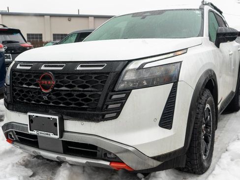 New 2026 Nissan Pathfinder SV image 1