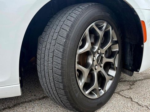 Used 2015 Chrysler 300 S w/ 300S Premium Group AWD/4WD image 10