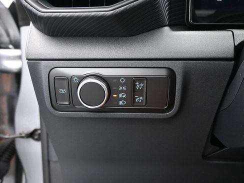 Used 2025 Ford Mustang GT RWD image 13