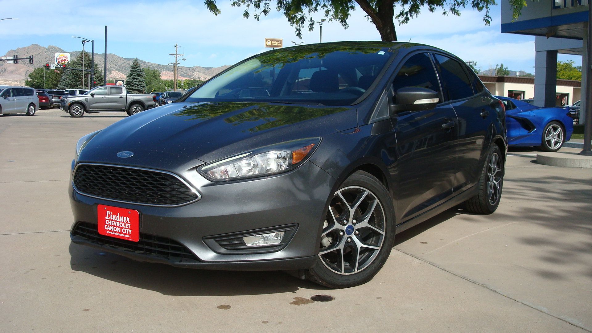 Used 2018 Ford Focus SEL FWD image 1