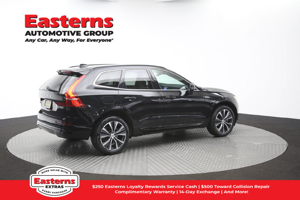 Used 2022 Volvo XC60 B5 Momentum w/ Climate Package AWD/4WD image 44