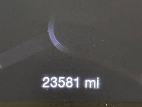 Used 2022 Jeep Grand Cherokee Laredo X RWD image 27